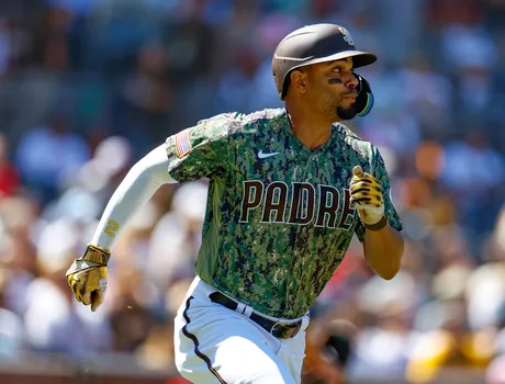 Fernando Tatis Jr.'s phenomenal defensive output has Padres fans calling  for prestigious accolade - Locking in that Platinum Glove