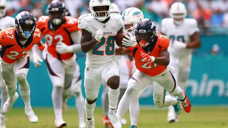 Miami Dolphins Extend Fullback Alec Ingold Through 2026 - BVM Sports