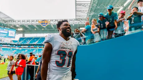 Grading the Dolphins' win over Denver; plus stock up, stock down