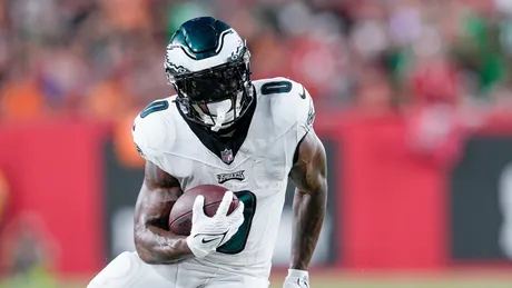 D'Andre Swift dominates on Philly homecoming as Eagles beat Vikings, NFL