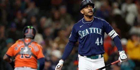 Jose Altuve, Astros Shrug Off the Seattle Mariners' Lame