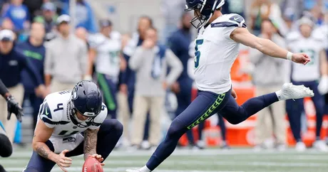 Seattle Seahawks kicker Jason Myers (5) walks off the field during the NFL  football team's training camp, Wednesday, July 26, 2023, in Renton, Wash.  (AP Photo/Lindsey Wasson Stock Photo - Alamy