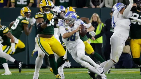 Lions vs. Packers odds, line, spread: Thursday Night Football picks,  predictions from NFL model 167-117 run 