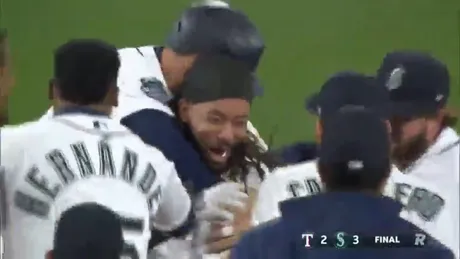 J.P. Crawford delivers again as Mariners beat Rangers, keep playoff hopes  alive