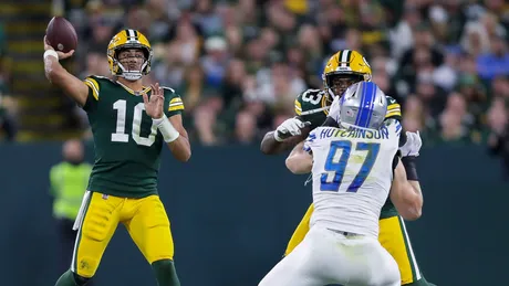 NFL fans jump all over Packers' Quay Walker after penalty leads to Lions'  clinching TD