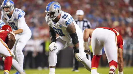 Lions defensive tackle Benito Jones channels Vince Wilfork with pre-game  style