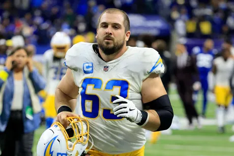 Chargers will re-sign JK Scott - NBC Sports