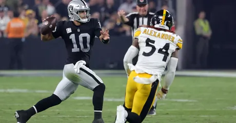 Raiders-Chargers preview: How does Justin Herbert look with Kellen Moore? -  Silver And Black Pride