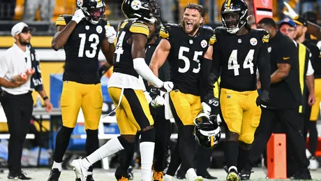 Steelers keys to victory vs. Texans: Protect Kenny Pickett at all costs -  Behind the Steel Curtain