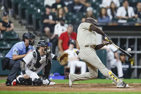 Ha-Seong Kim hits grand-slam to Padres beat Marlins - The San Diego  Union-Tribune