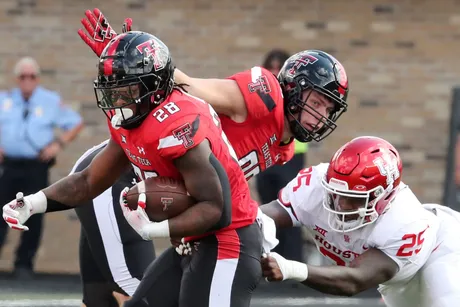 Texas Tech football: Joey McGuire calls for Dallas/Fort Worth Red