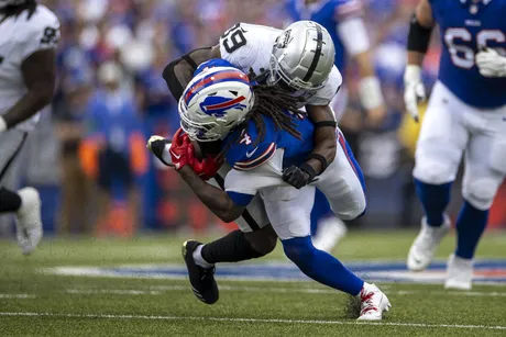 Raiders News: Davante Adams evaluated for concussion against Bills - Silver  And Black Pride