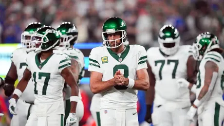 Aaron Rodgers At MetLife Stadium Riding Golf Cart Ahead Of 'SNF'