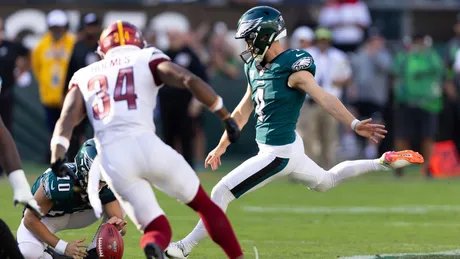 Eagles vs. Commanders: Studs and duds from 34-31 win in Week 4