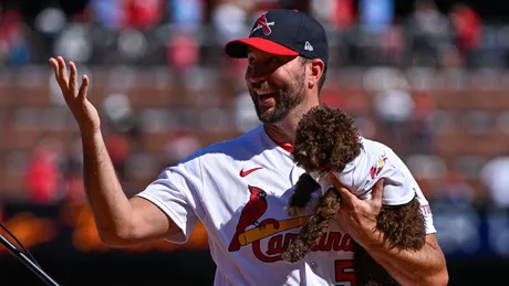 Cardinals honor Adam Wainwright with Yadier Molina and Albert Pujols  attending