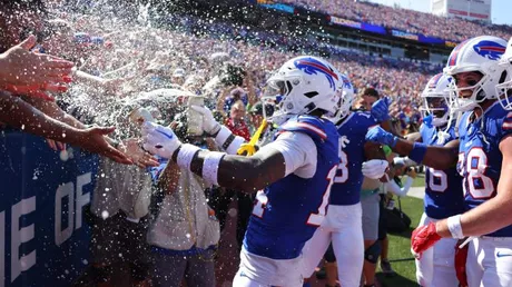 Bills' Damar Hamlin taking field for Week 4 vs. Dolphins draws heartfelt  fan reaction