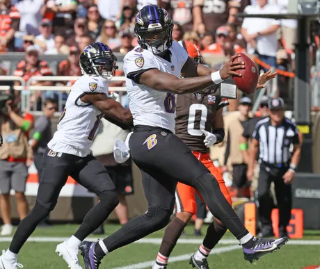 Browns beat the Ravens: Who gets the Brownies, Frownies from Saturday? -  Dawgs By Nature