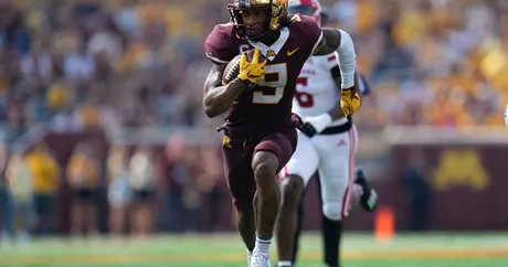 Gophers use strong second half to topple Louisiana, end losing streak