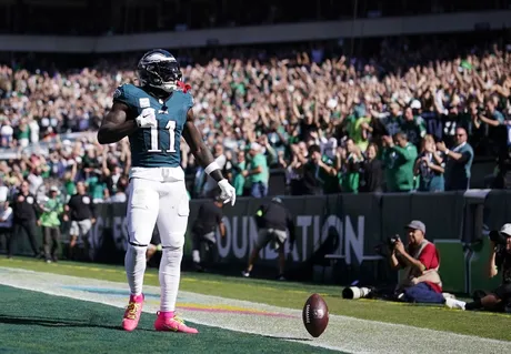 Eagles vs. Commanders: Studs and duds from 34-31 win in Week 4