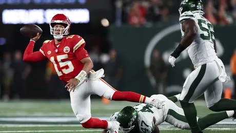 Chiefs vs Jets: Isiah Pacheco, Trey Smith lead muscular touchdown run