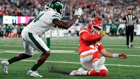 Zach Wilson, Jets play Kansas City tough but come up short after rallying  from big deficit - Newsday