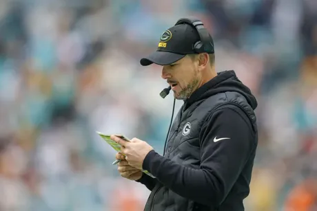 Steelers' Coaching Issues Compound w/Struggles of Kenny Pickett, Run  Defense, in 30-6 Loss to Texans 