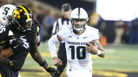 Snap counts, PFF grades: Positives erased by mistakes in Michigan State's  loss to Iowa 