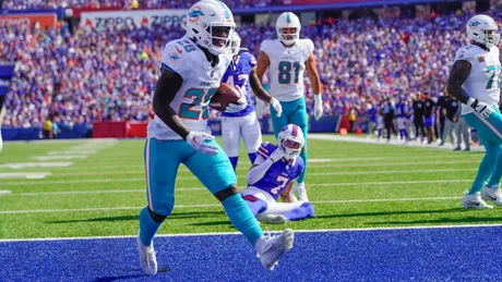 Studs and duds from Miami's demeaning loss to the Bills