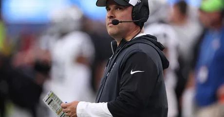 Raiders-Chargers: Josh McDaniels throws Aidan O'Connell under the bus -  Silver And Black Pride