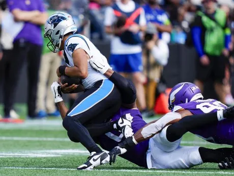 Panthers vs Vikings: 3 storylines to watch - Cat Scratch Reader