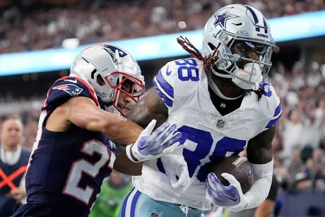 Dallas Cowboys Crush New England Patriots 38-3 with Standout