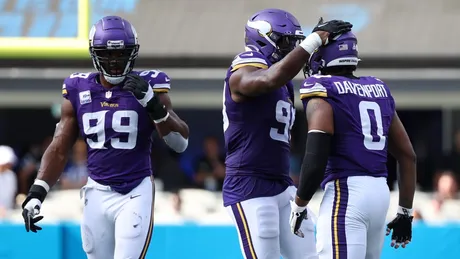 Vikings snap counts vs. Panthers: Davenport, Akers make an impact