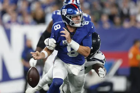 Giants' John Michael Schmitz, Daniel Bellinger injured vs. Seahawks, won't  return (UPDATE) 