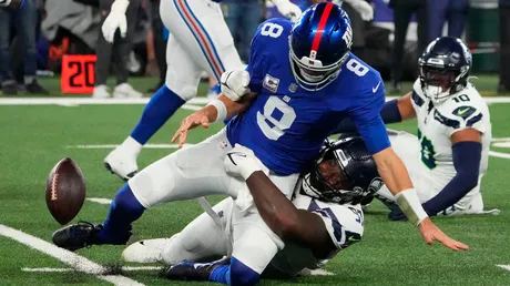 Fans sympathize with Daniel Jones as Giants QB gets sacked 11 times vs  Seahawks - His O-line is going to get him killed