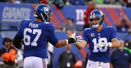 New York Giants signing Justin Pugh to practice squad