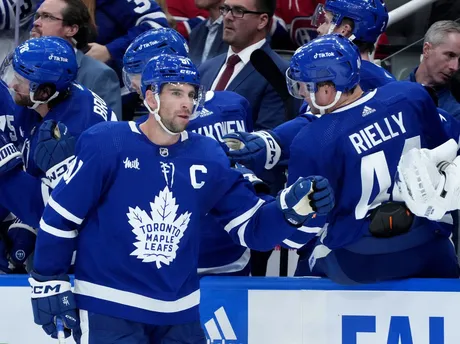 Maple Leafs roster takes shape ahead of season opener against