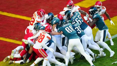 Eagles 'tush-push' is a 'cheat code,' says Pro Bowl linebacker 