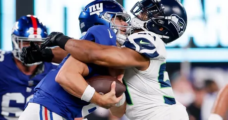 Seahawks Defense Sparkles On The Monday Night Stage