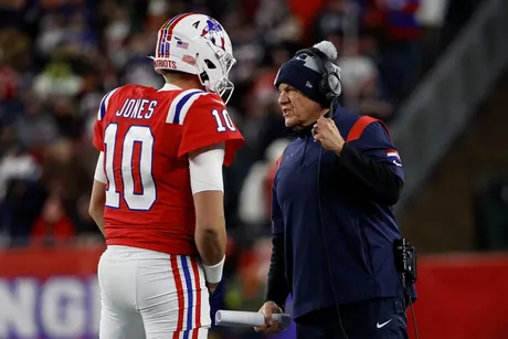 Patriots Mailbag: Is it time to be concerned about Mac Jones? - Pats Pulpit