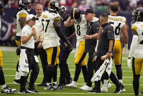 Steelers defense makes things look easy for Texans, C.J. Stroud to open  Week 4 - Behind the Steel Curtain