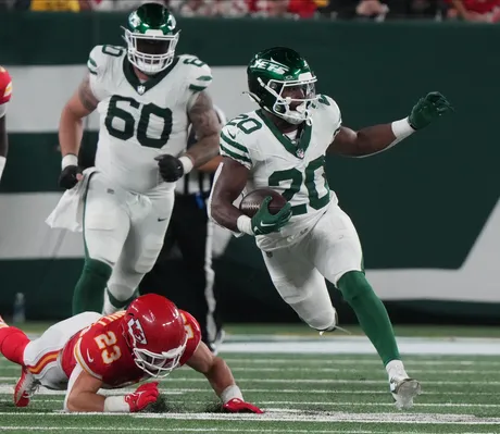 Jets' Sauce Gardner claps back at Patrick Mahomes over controversial  holding call