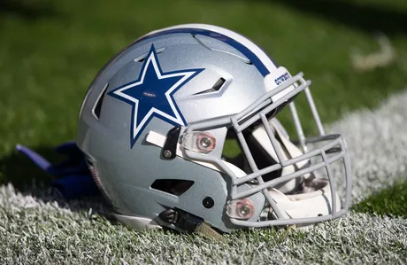 Cowboys sign C Brock Hoffman to roster, elevate LB Malik Jefferson, TE Sean  McKeon