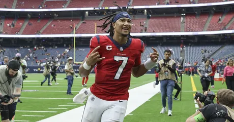 How Texans look to extend streak against flailing Falcons - SportsMap