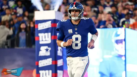 Seahawks-Giants MNF Staff Picks: Can Daniel Jones end Giants' slide? -  Bolts From The Blue