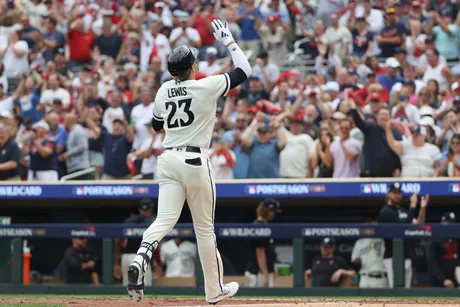 Marlins fans flummoxed by Jon Berti's abject baserunning display against  Phillies - What was he thinking