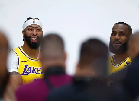 5 burning questions Los Angeles Lakers must answer heading into 2023-24 NBA  training camp