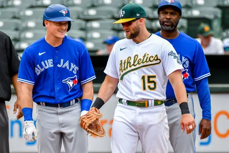 Oakland Athletics outright Max Muncy to Triple-A Nashville