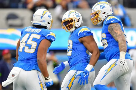 Chargers News: Bolts deemed 'contender' among 2-2 NFL clubs - Bolts From  The Blue