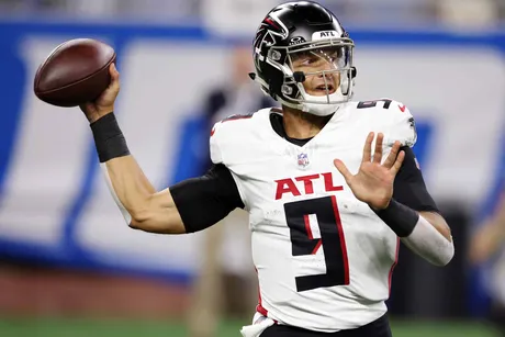 Falcons' pursuit of Deshaun Watson alienates Matt Ryan