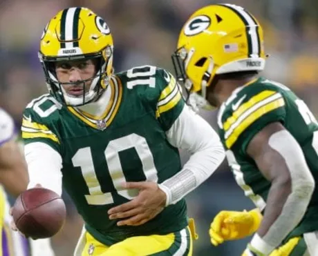 Packers film room: Packers 4 interceptions carry the day in a close game -  Acme Packing Company